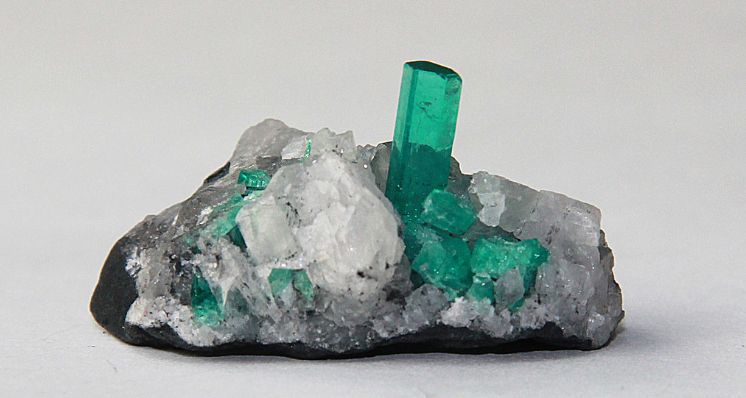 Birthstone Guide: Emerald for Those Born in May